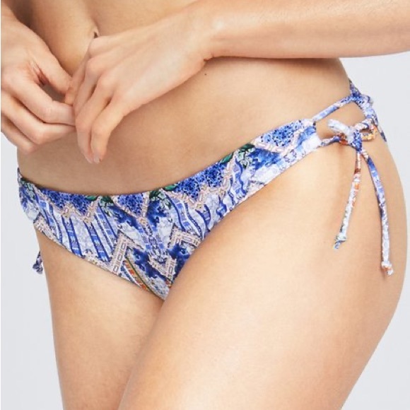 🆕 NWT Rachel Roy Moroccan Blue print halter bikini - large bottoms, medium top - Picture 13 of 13